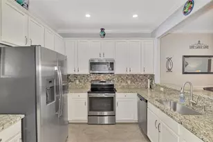 20145 Lagente Cir, Venice, FL 34293 - Photo 9