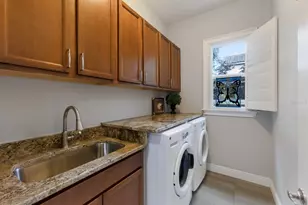 1856 Hyde Park St, Sarasota, FL 34239 - Photo 19