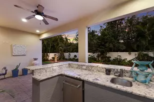 1856 Hyde Park St, Sarasota, FL 34239 - Photo 37