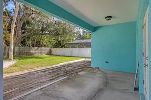 2318 29th Ave E, Palmetto, FL 34221 - Photo 37