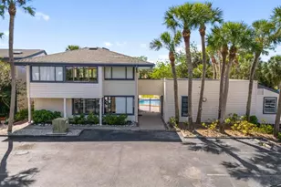 7218 Cloister Dr, Sarasota, FL 34231 - Photo 39