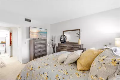 7218 Cloister Drive #7218, Sarasota, FL 34231 - Photo 23