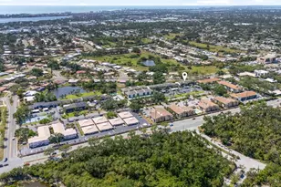 7218 Cloister Dr, Sarasota, FL 34231 - Photo 37