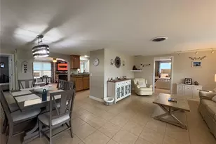 3319 Shamrock Dr, Venice, FL 34293 - Photo 9