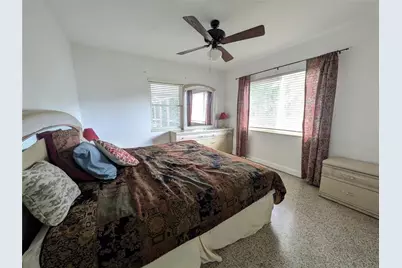 6280 Uplands Boulevard, Sarasota, FL 34243 - Photo 13