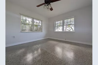 6280 Uplands Boulevard, Sarasota, FL 34243 - Photo 11