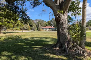 6280 Uplands Blvd, Sarasota, FL 34243 - Photo 29