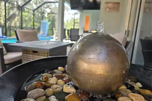 8111 Santa Rosa Ct, Sarasota, FL 34243 - Photo 15