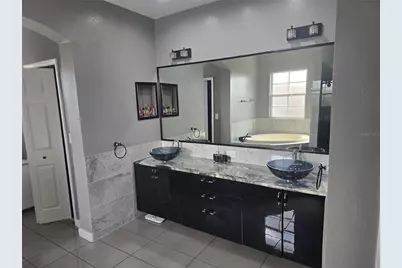 8111 Santa Rosa Court, Sarasota, FL 34243 - Photo 51