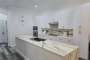 8111 Santa Rosa Ct, Sarasota, FL 34243 - Photo 49