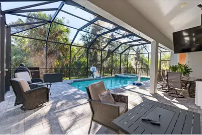 8111 Santa Rosa Court, Sarasota, FL 34243 - Photo 5