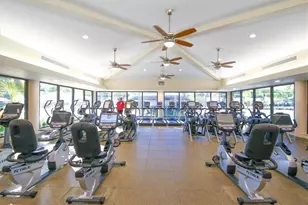 7028 Portmarnock Pl, Lakewood Ranch, FL 34202 - Photo 99