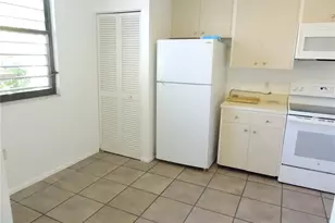 324 Timber Lake Dr, Bradenton, FL 34210 - Photo 9