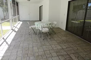 324 Timber Lake Dr, Bradenton, FL 34210 - Photo 21