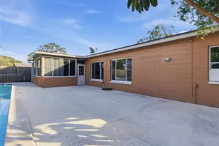 2019 W Jorome Dr, Tampa, FL 33612 - Photo 31