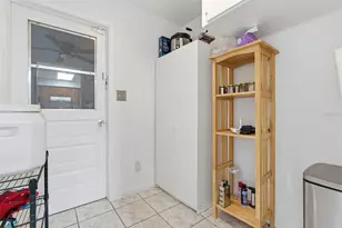 2019 W Jorome Dr, Tampa, FL 33612 - Photo 25