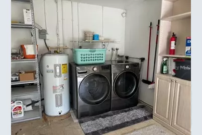 2938 W Mark Drive, Sarasota, FL 34232 - Photo 19