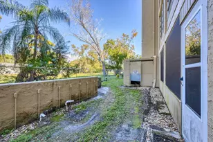 3534 Lake Bayshore Dr, Bradenton, FL 34205 - Photo 23