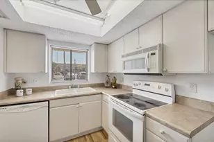 3534 Lake Bayshore Dr, Bradenton, FL 34205 - Photo 15