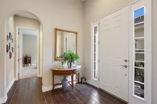 2402 Starwood Ct, Lakewood Ranch, FL 34211 - Photo 7