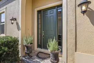 2402 Starwood Ct, Lakewood Ranch, FL 34211 - Photo 5