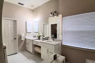 5069 Flagstone Dr, Sarasota, FL 34238 - Photo 15