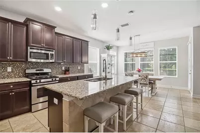 12036 Longview Lake Circle, Bradenton, FL 34211 - Photo 11