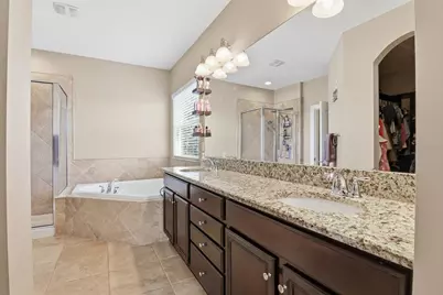 12036 Longview Lake Circle, Bradenton, FL 34211 - Photo 21