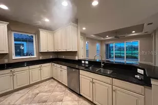 8288 Varenna Dr, Sarasota, FL 34231 - Photo 3