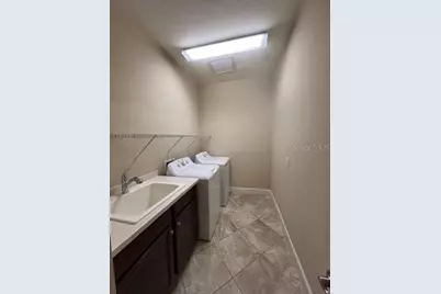 8288 Varenna Drive, Sarasota, FL 34231 - Photo 13