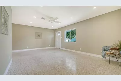 5914 Albert Place, Sarasota, FL 34231 - Photo 5
