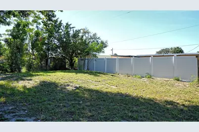 5914 Albert Place, Sarasota, FL 34231 - Photo 21