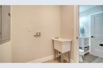 5914 Albert Place, Sarasota, FL 34231 - Photo 19