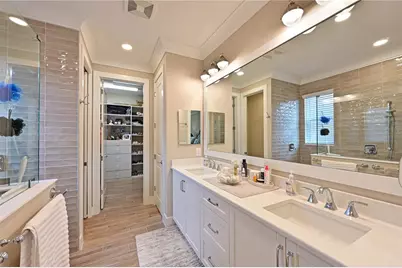 8075 Slipway Drive, Sarasota, FL 34240 - Photo 17