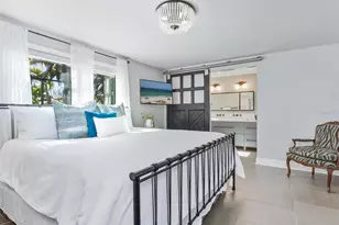 1002 Glebe Ln, Sarasota, FL 34242 - Photo 19