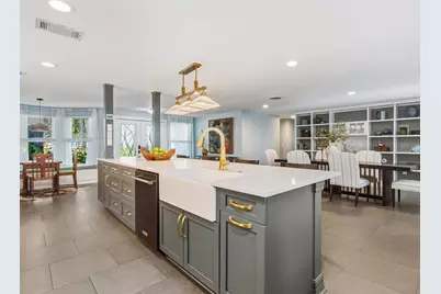 1002 Glebe Lane, Sarasota, FL 34242 - Photo 15