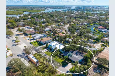 1002 Glebe Lane, Sarasota, FL 34242 - Photo 31