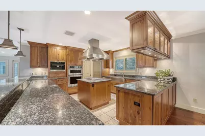 1695 Hyde Park Street, Sarasota, FL 34239 - Photo 17