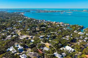 1695 Hyde Park St, Sarasota, FL 34239 - Photo 85