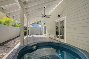 1695 Hyde Park St, Sarasota, FL 34239 - Photo 55