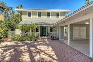 1695 Hyde Park St, Sarasota, FL 34239 - Photo 3