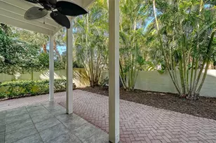 1695 Hyde Park St, Sarasota, FL 34239 - Photo 57