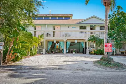 6905 Point Of Rocks Road, Sarasota, FL 34242 - Photo 9