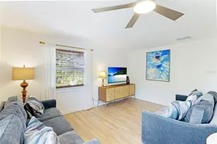 6905 Point of Rocks Rd, Sarasota, FL 34242 - Photo 17