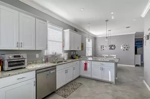 19625 Fishhawk Trl, Venice, FL 34293 - Photo 11