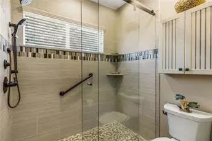 3194 Charles MacDonald Dr, Sarasota, FL 34240 - Photo 45