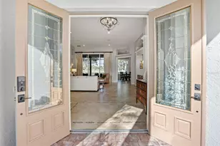 3194 Charles MacDonald Dr, Sarasota, FL 34240 - Photo 5