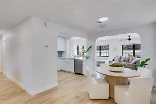 214 Lorraine Ave, Venice, FL 34293 - Photo 13