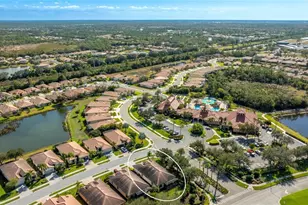 20623 Pezzana Dr, Venice, FL 34292 - Photo 3