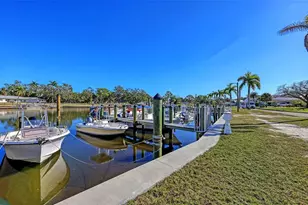 7603 Alhambra Dr, Bradenton, FL 34209 - Photo 43